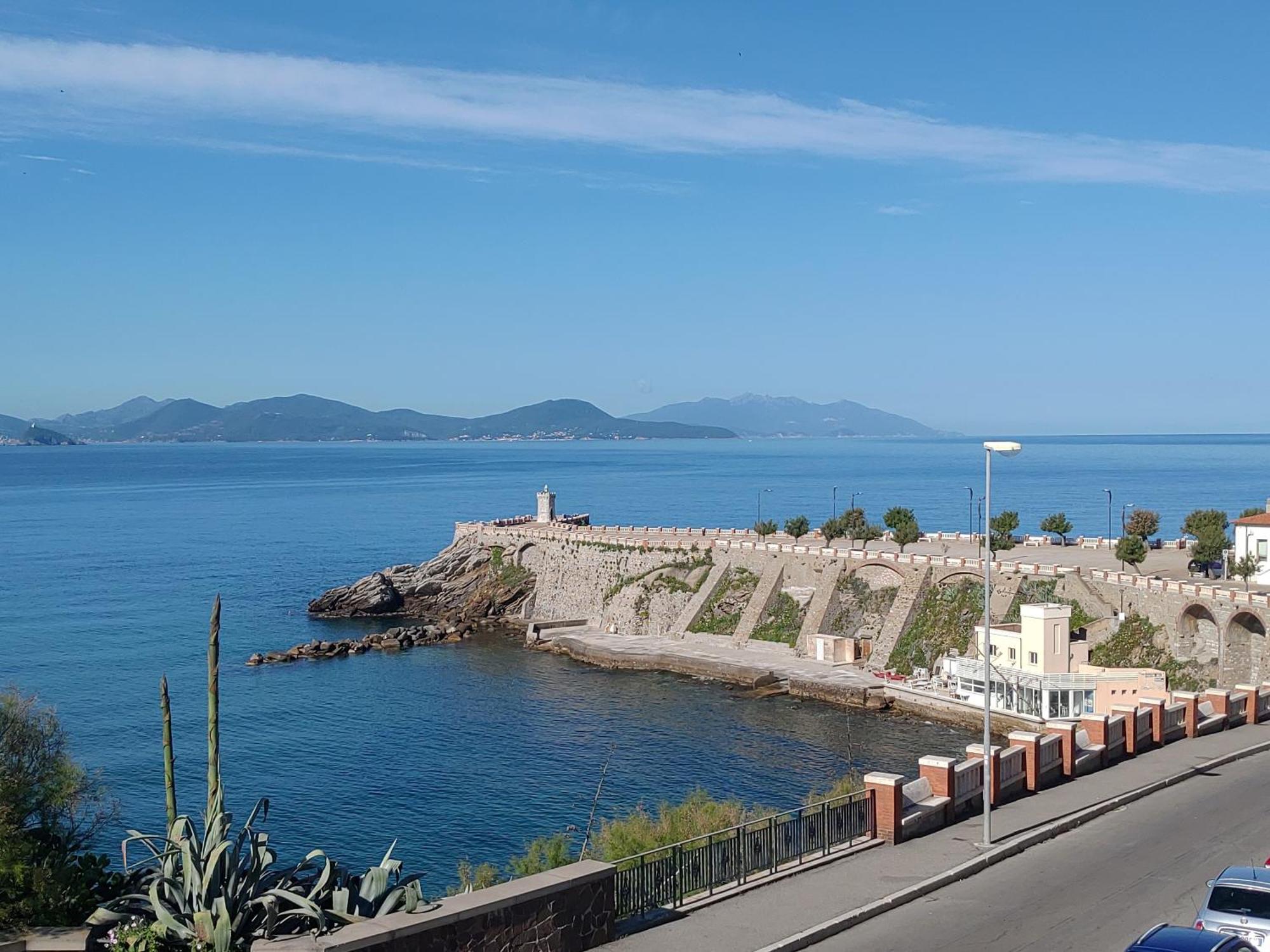 La Casa Di Montecristo Appartement Piombino Buitenkant foto